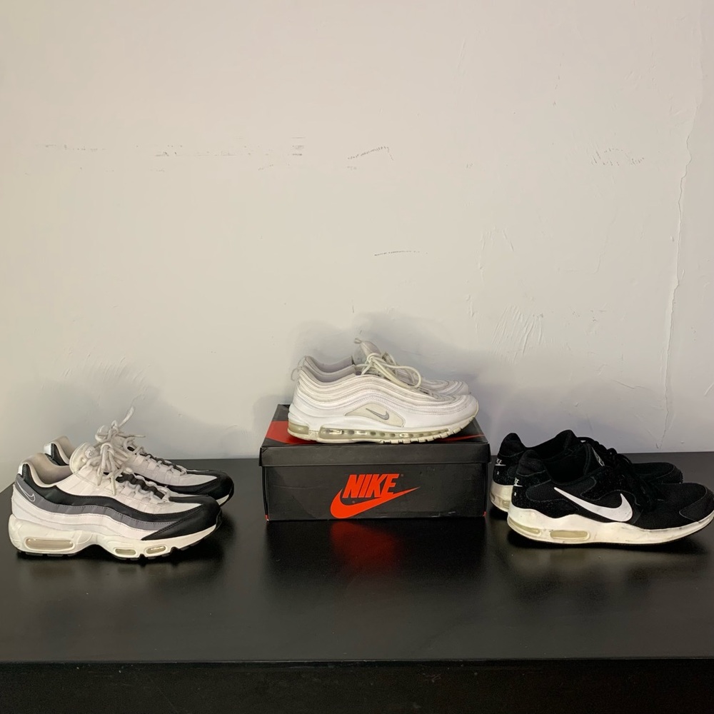 Nike Bundle Size 8 - 9